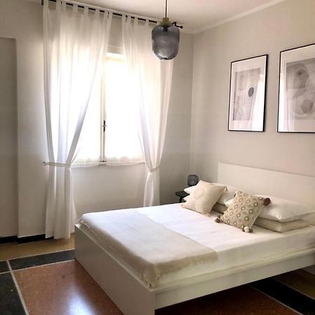 Al 10 Apartment Леванто Екстериор снимка